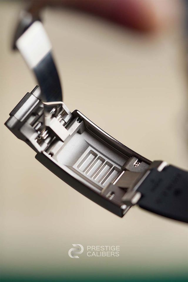 Close-up of a Rolex Daytona 126519LN-0004 buckle mechanism