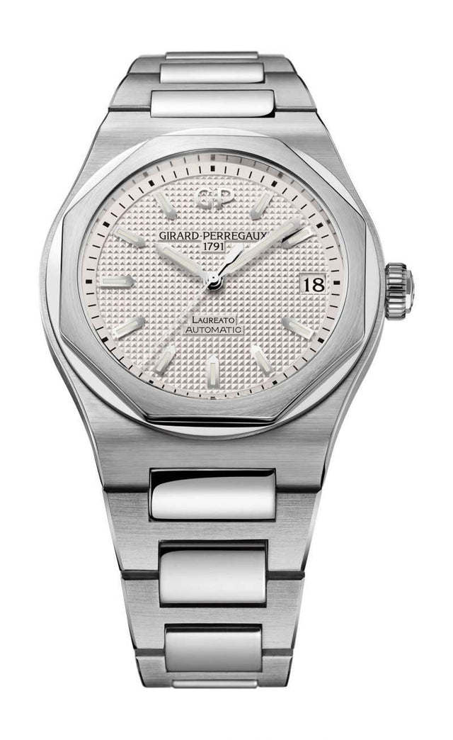 Girard-Perregaux Laureato 42 mm Men's Watch 81010-11-131-11A