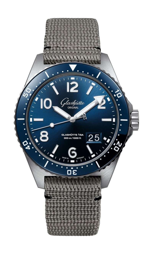 Glashütte Original SeaQ Panorama Date Men's Watch 1-36-13-02-81-34