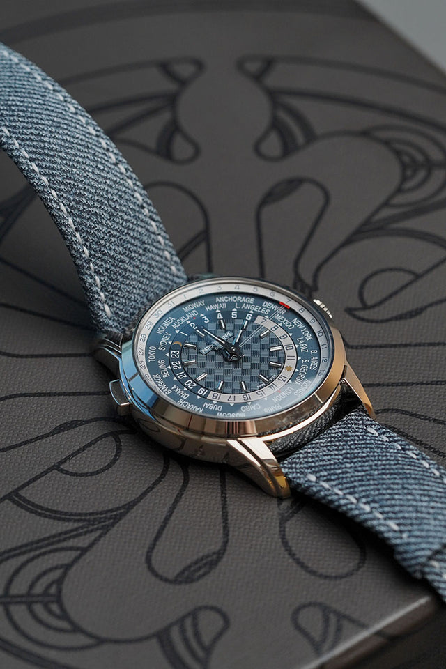 Patek Philippe Complications World Time 5330G-001 “Jeans” – 40 mm White Gold Men’s Watch with Blue Denim-Style Dial