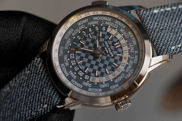 Patek Philippe Complications World Time 5330G-001 “Jeans” – 40 mm White Gold Men’s Watch with Blue Denim-Style Dial