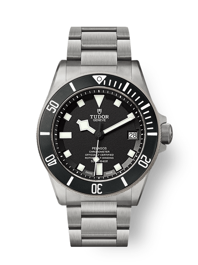 Tudor Pelagos M25600TN-0001, 42 mm titanium dive watch with black dial, black ceramic bezel and titanium bracelet