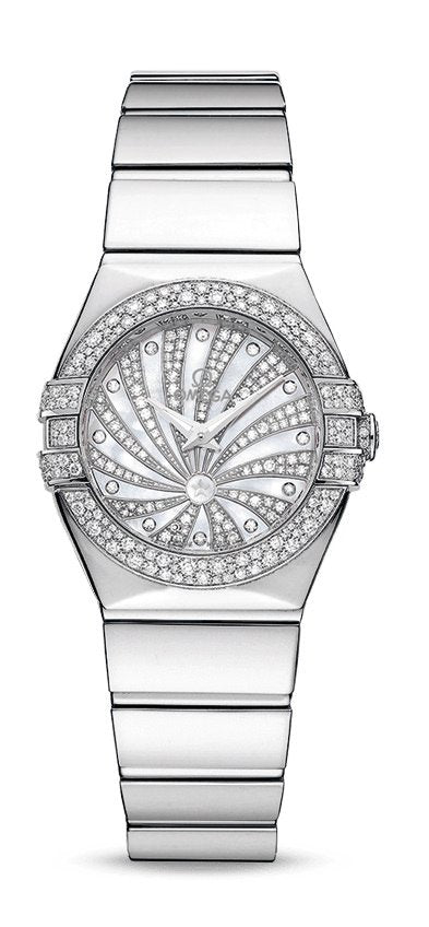 Omega Quartz 24 mm Woman's watch 123.55.24.60.55.014